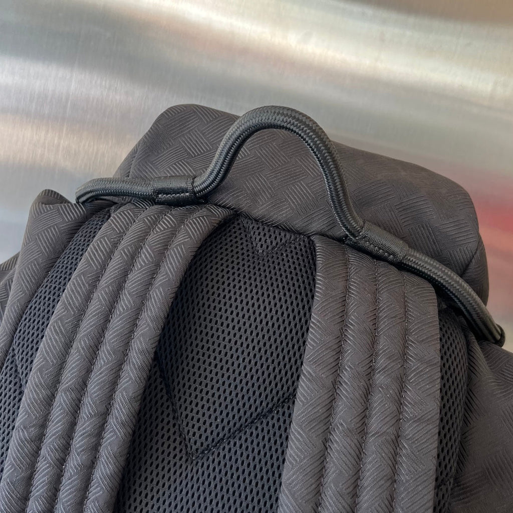 ALTO 42 BACKPACK IN BLACK FABRIC