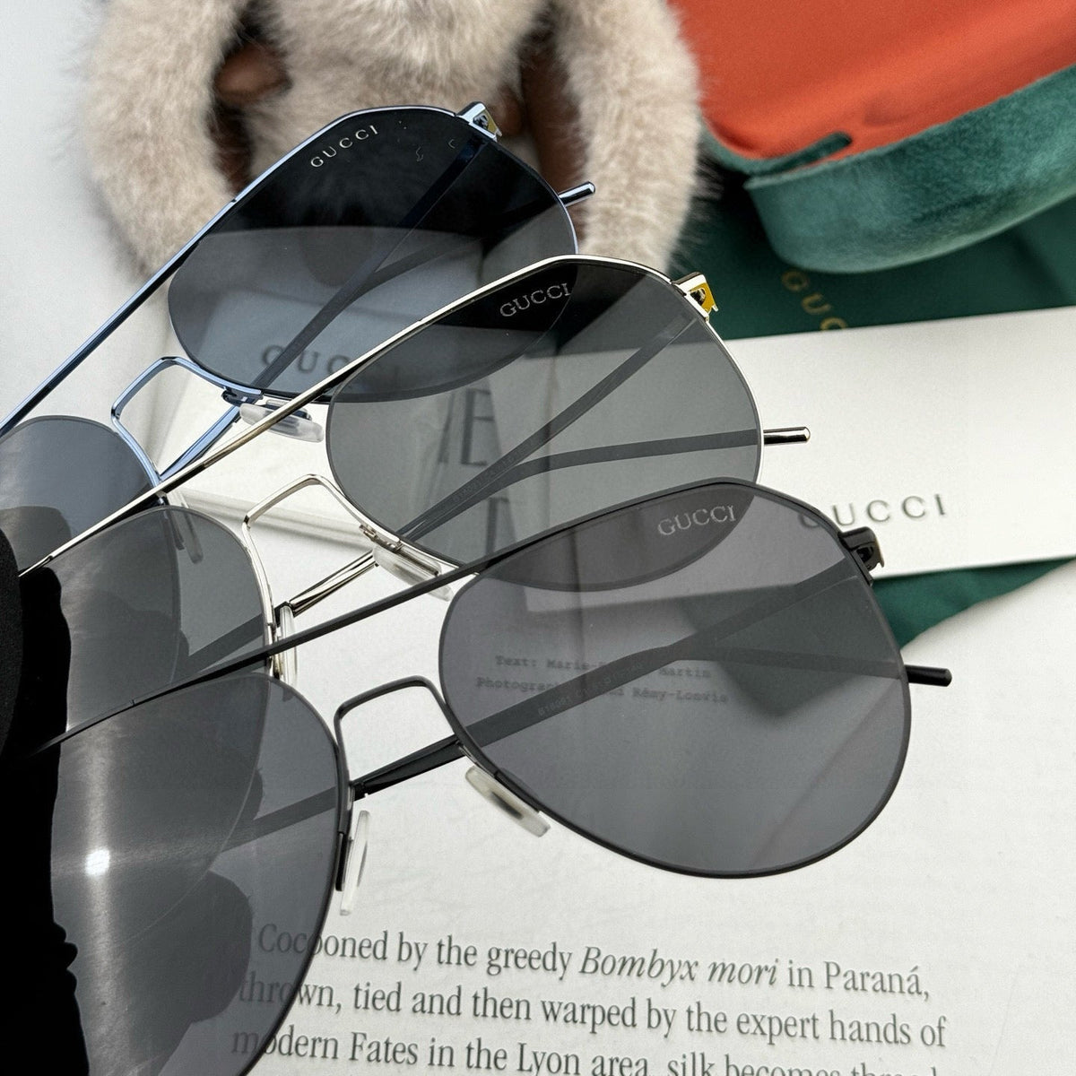 AVIATOR FRAME SUNGLASSES 575761 IN METAL