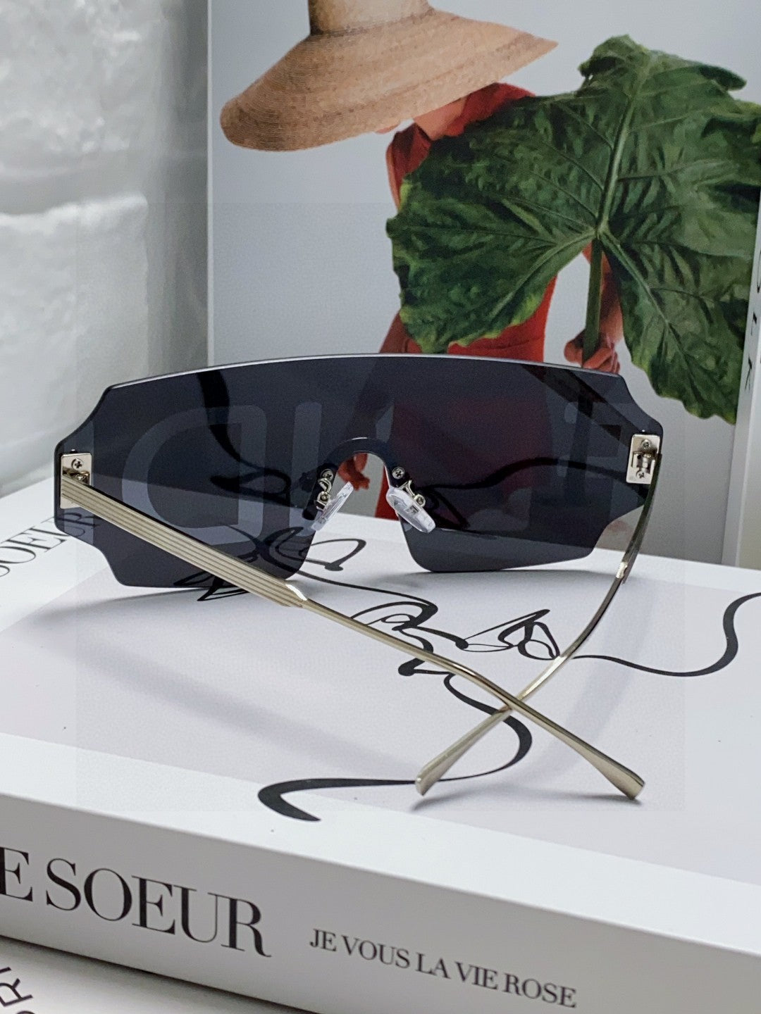 ANGULAR VISOR SUNGLASSES 575795 IN METAL